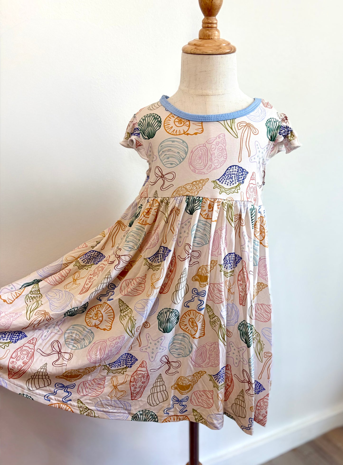 Coastal Cuties Twirl