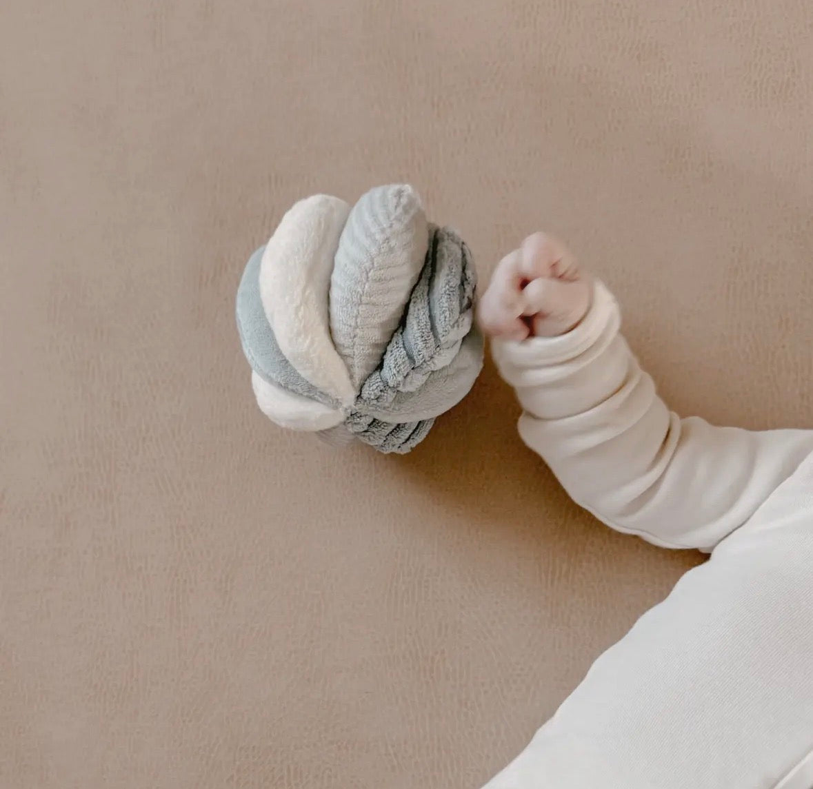 Montessori Toto Ball - Little Lamb Kind